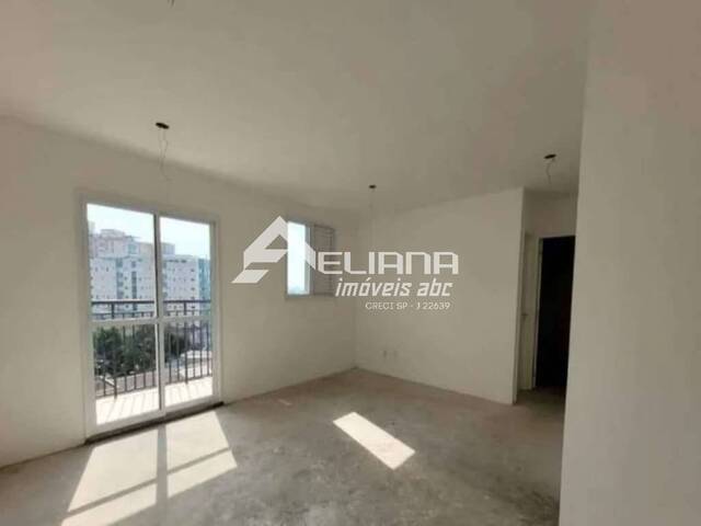 Apartamento para Venda em Santo André - 2