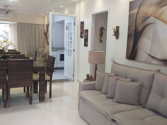 Apartamento para Venda em Guarujá - 5