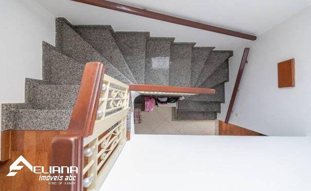 Sobrado para alugar com 3 quartos, 315m² - Foto 28