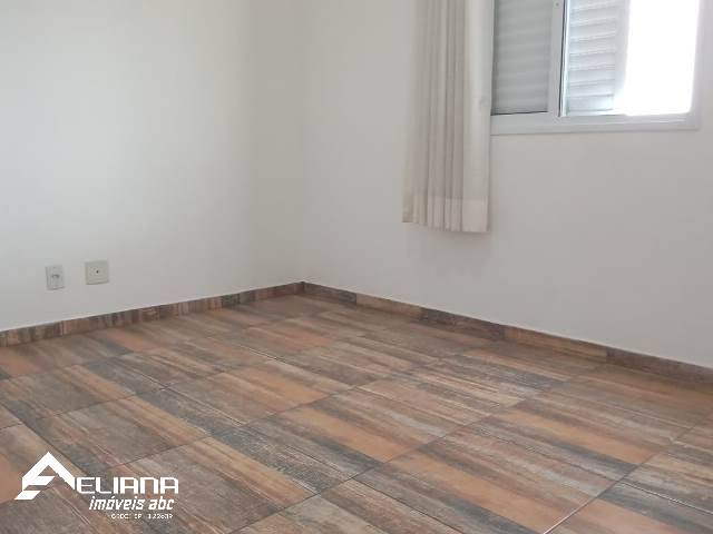 Apartamento para alugar com 2 quartos, 68m² - Foto 18