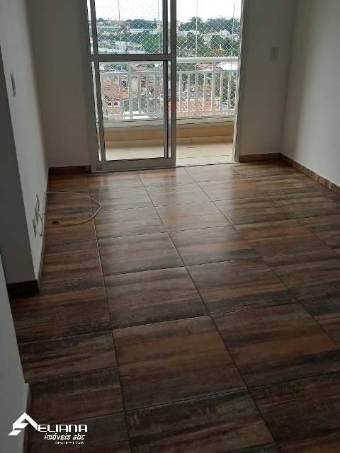 Apartamento para alugar com 2 quartos, 68m² - Foto 5