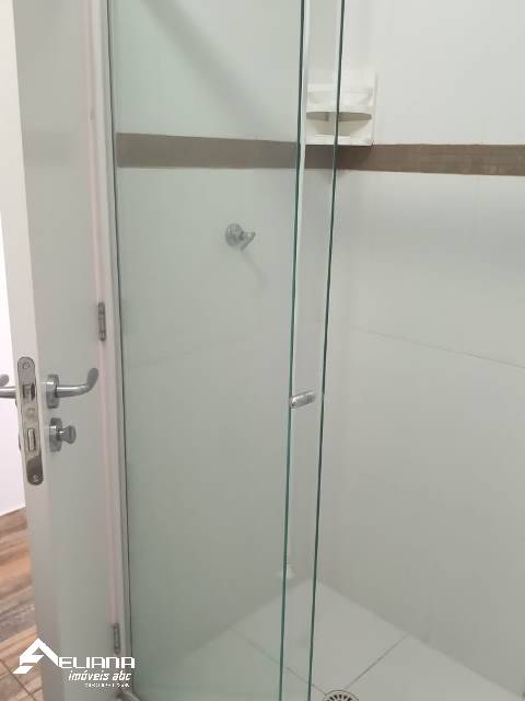 Apartamento para alugar com 2 quartos, 68m² - Foto 17