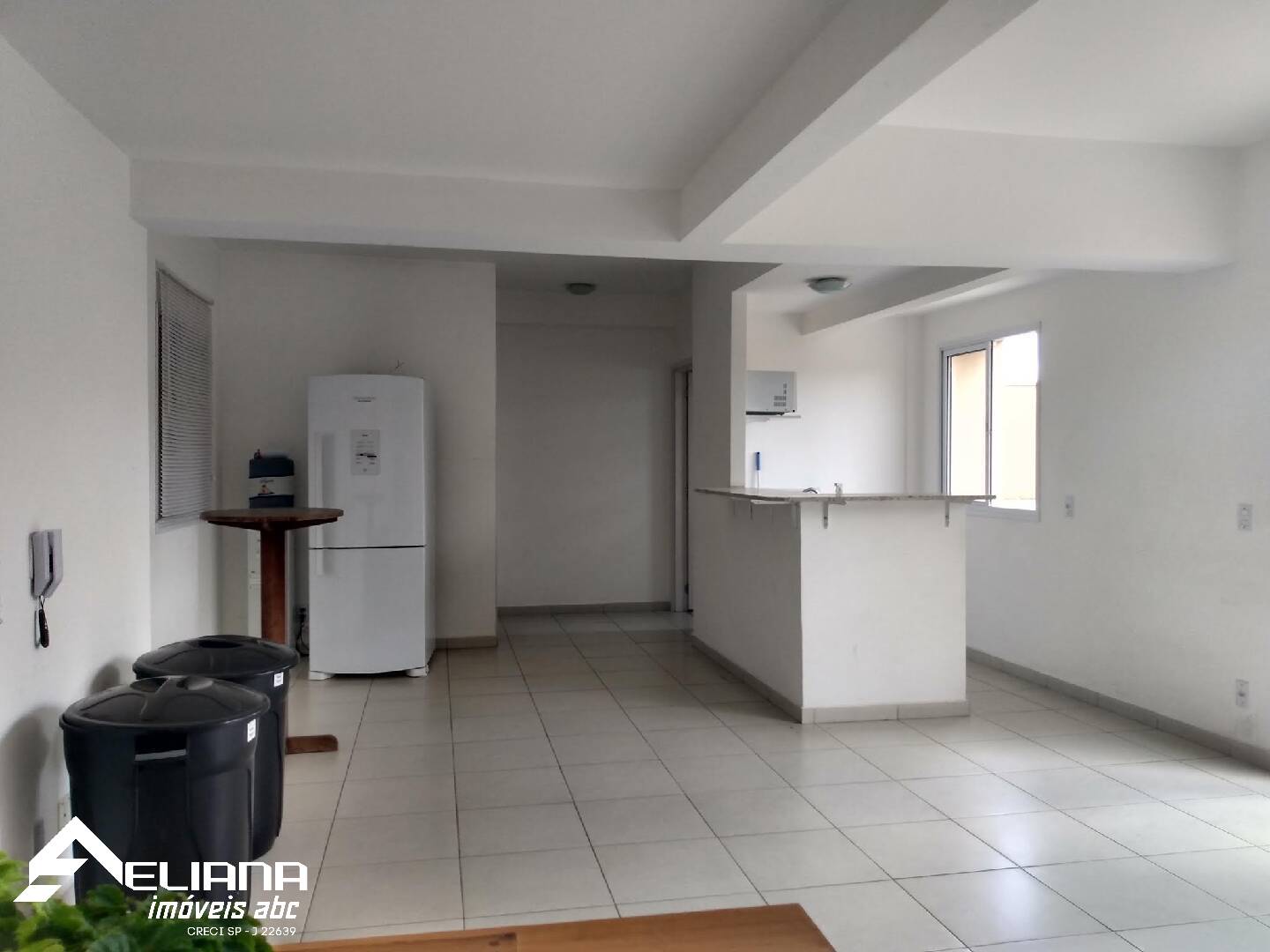 Apartamento para alugar com 2 quartos, 68m² - Foto 35