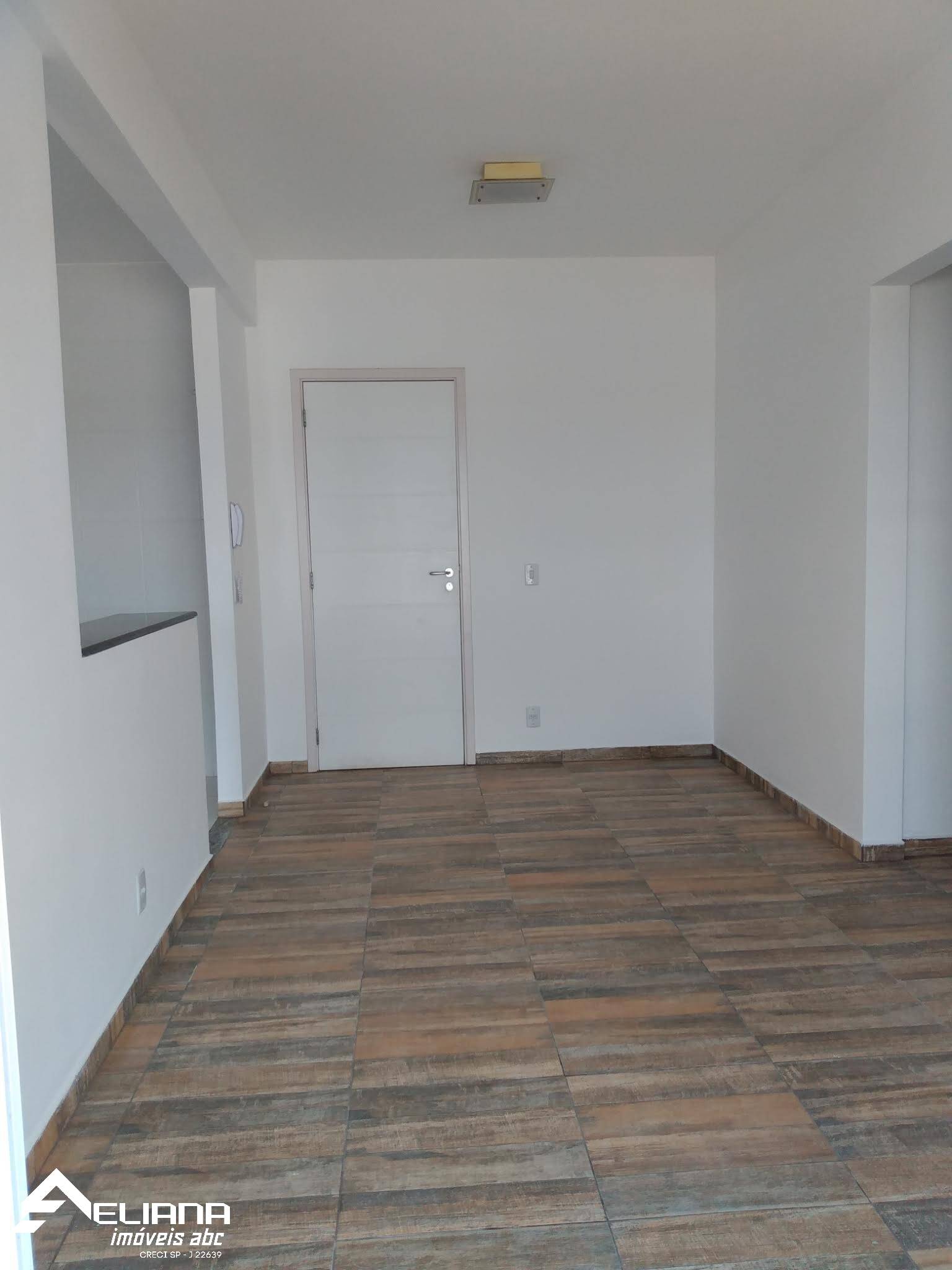 Apartamento para alugar com 2 quartos, 68m² - Foto 27