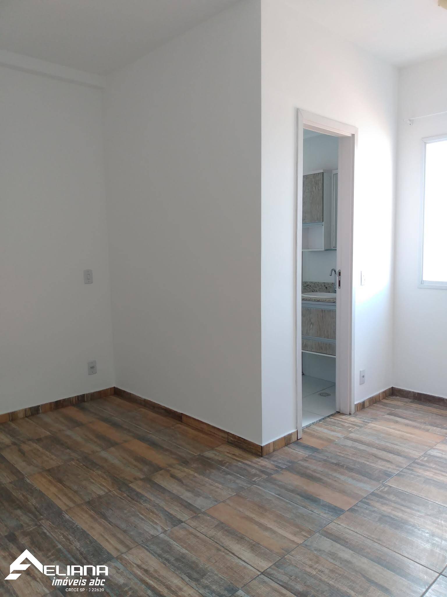 Apartamento para alugar com 2 quartos, 68m² - Foto 29