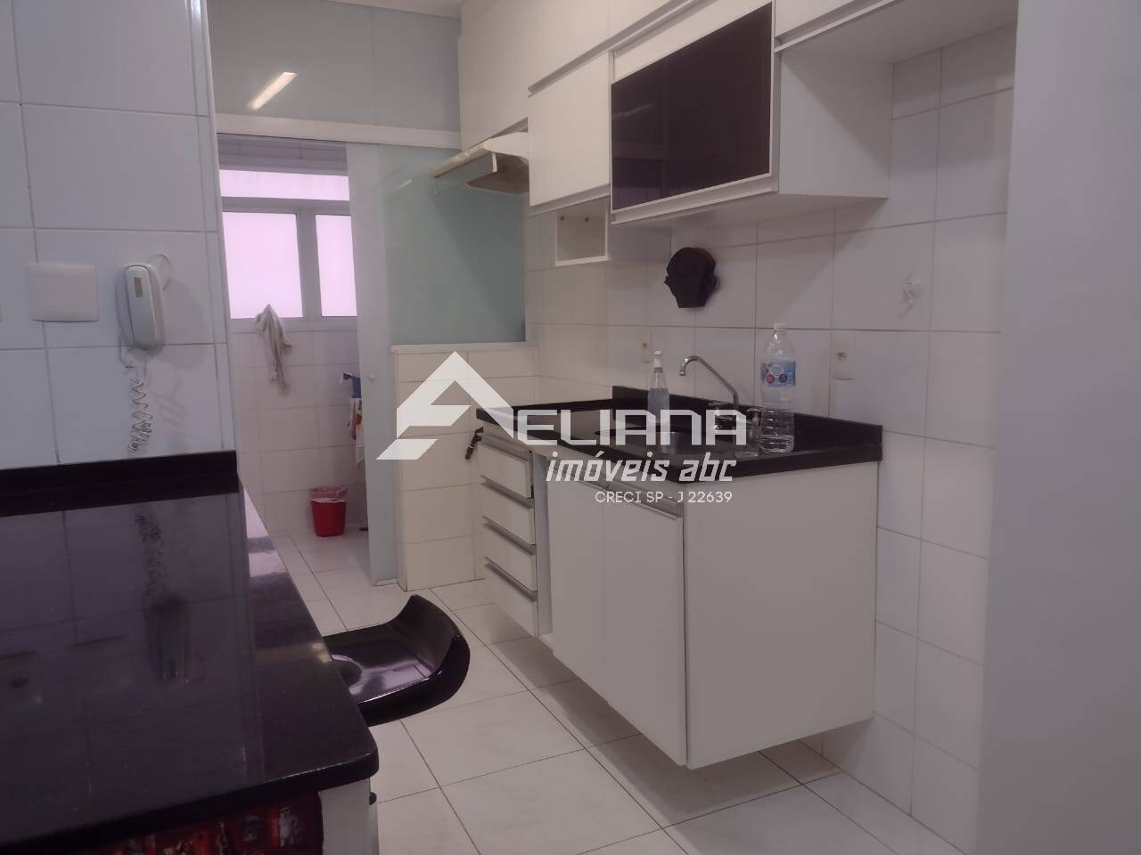 Apartamento para alugar com 2 quartos, 71m² - Foto 12
