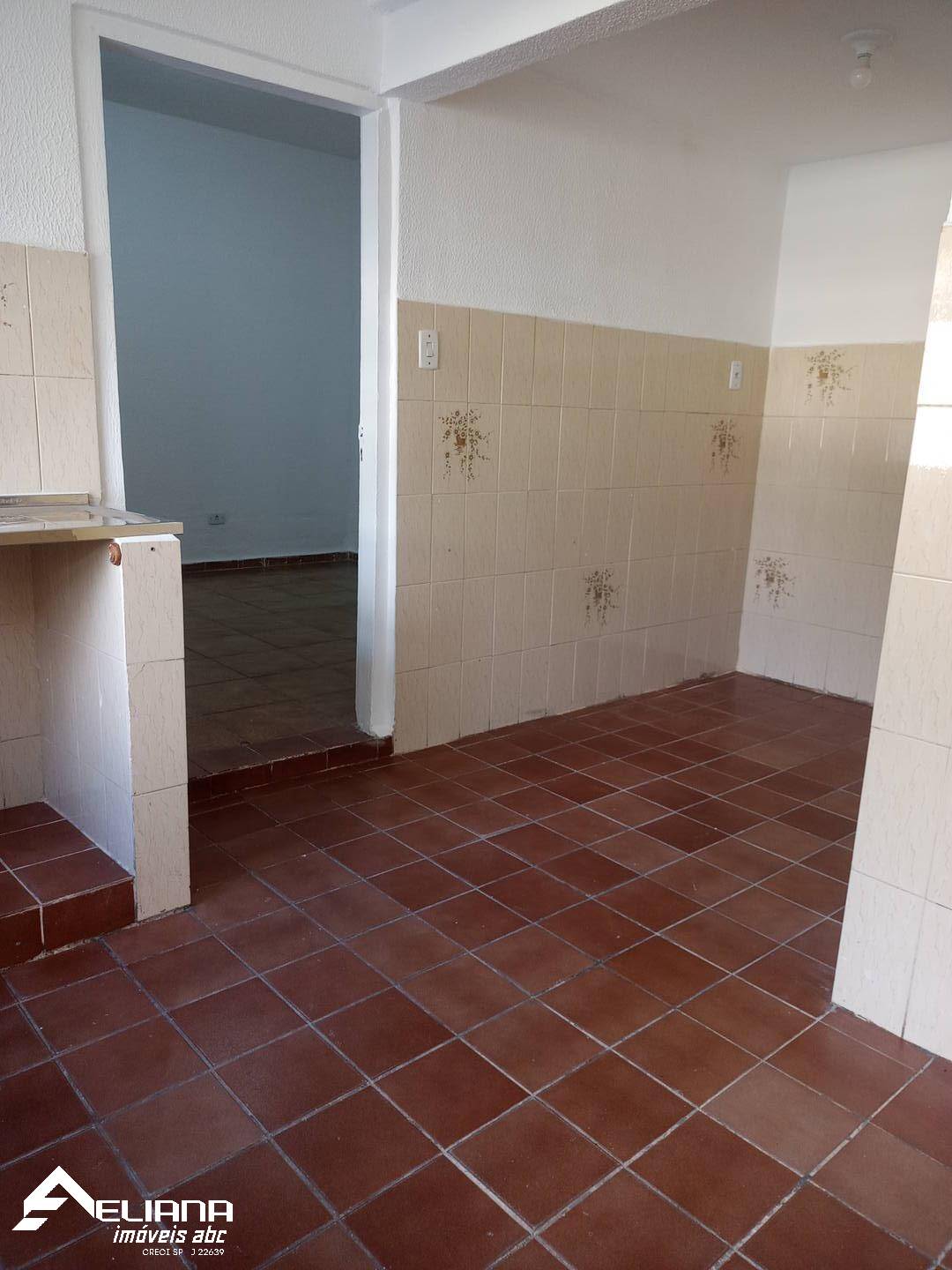 Casa para alugar com 1 quarto, 80m² - Foto 21