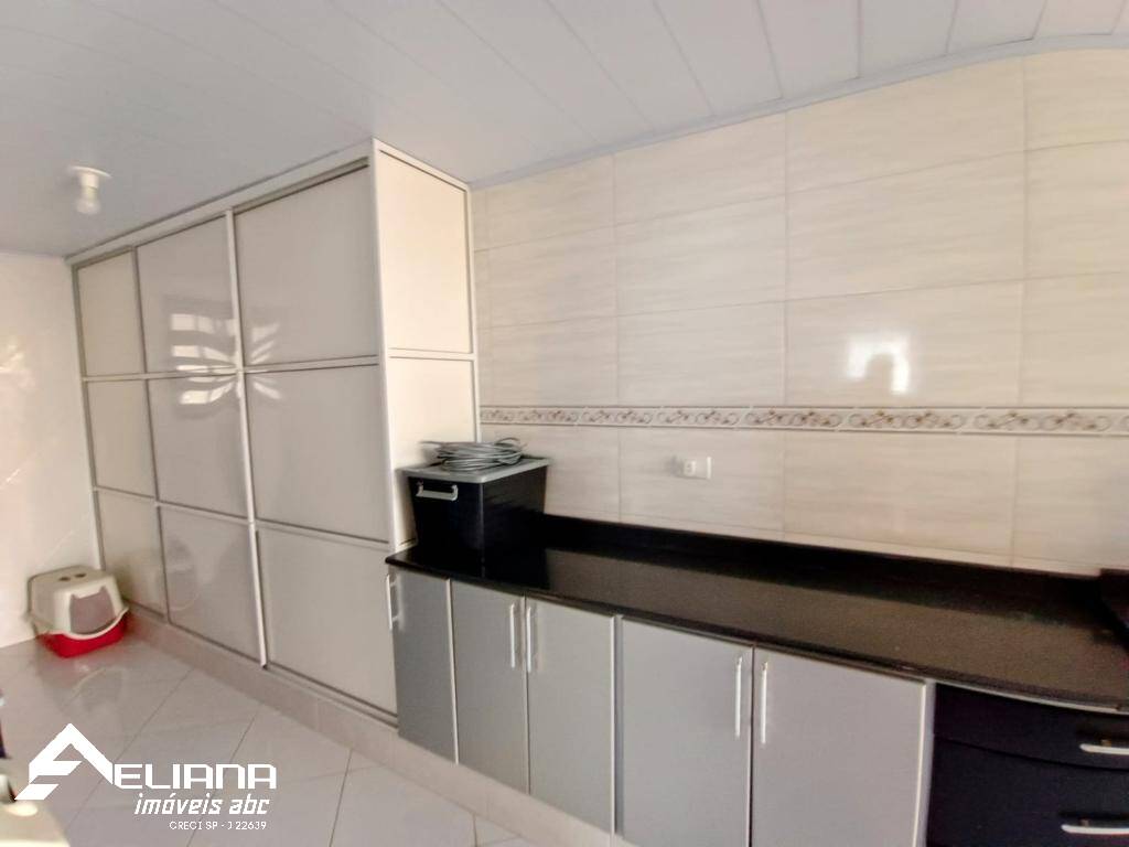 Casa à venda com 3 quartos, 240m² - Foto 21