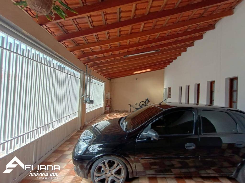 Casa à venda com 3 quartos, 240m² - Foto 5