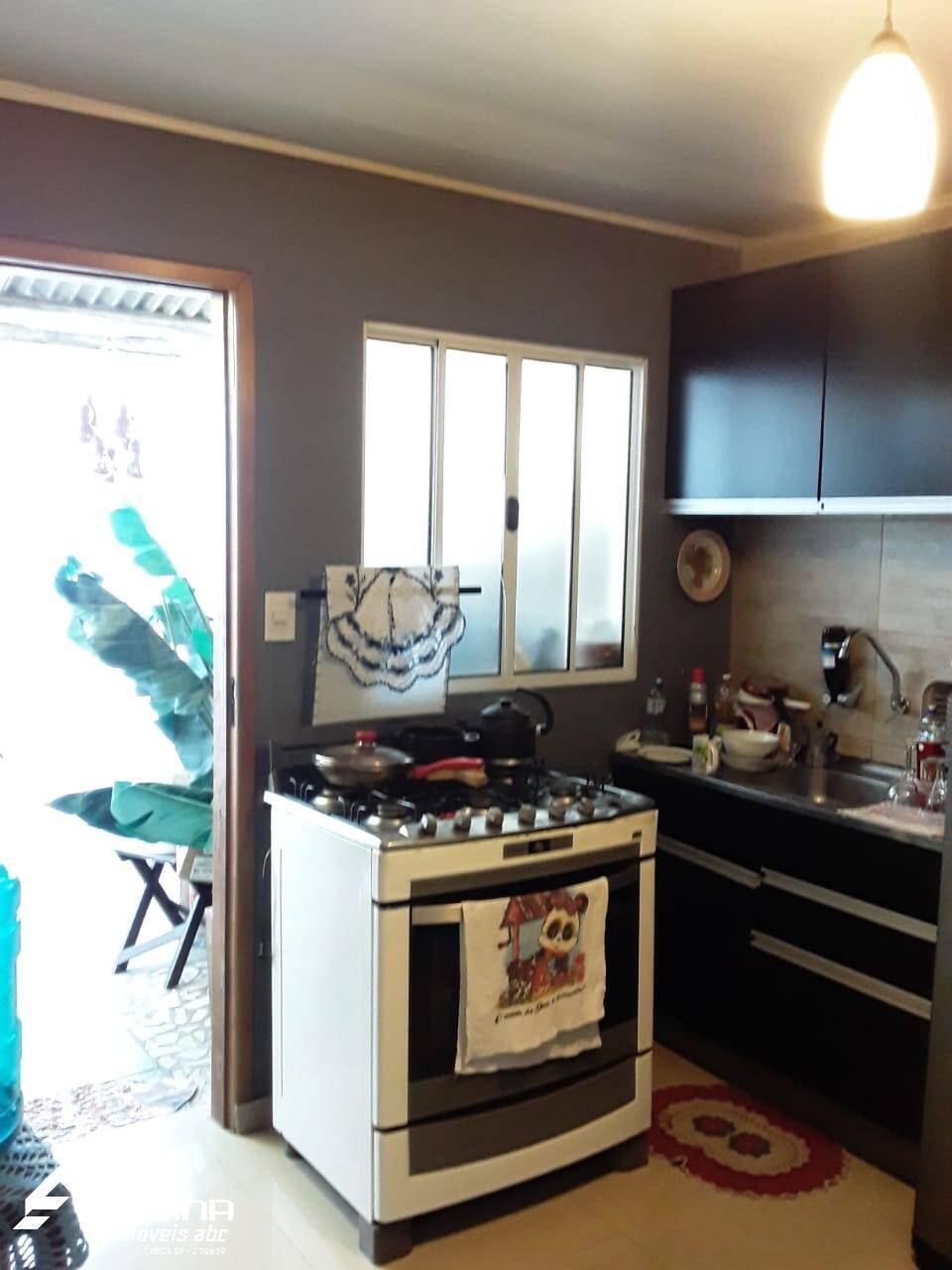 Casa à venda com 2 quartos, 160m² - Foto 7