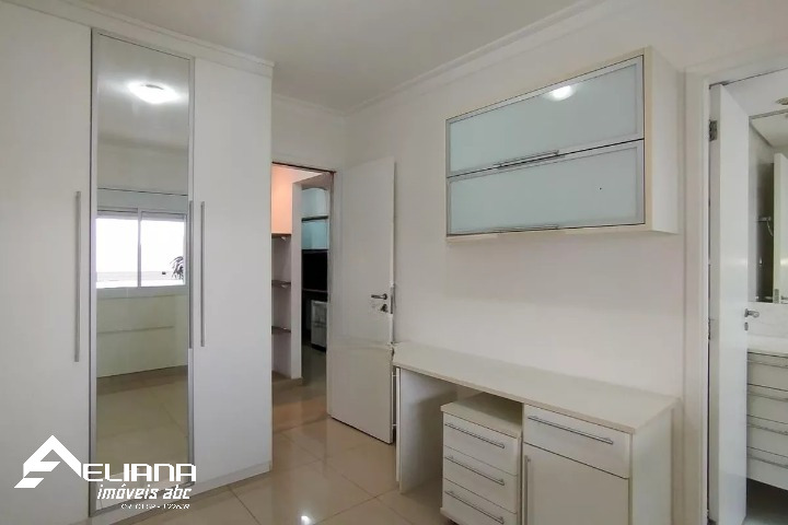 Apartamento para alugar com 3 quartos, 123m² - Foto 21