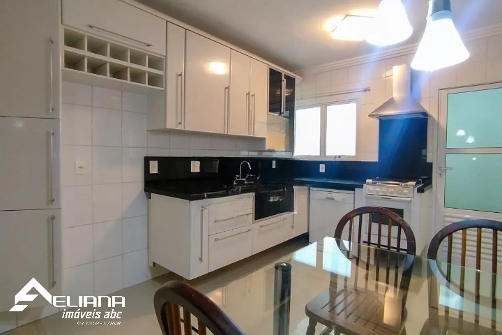 Apartamento para alugar com 3 quartos, 123m² - Foto 14