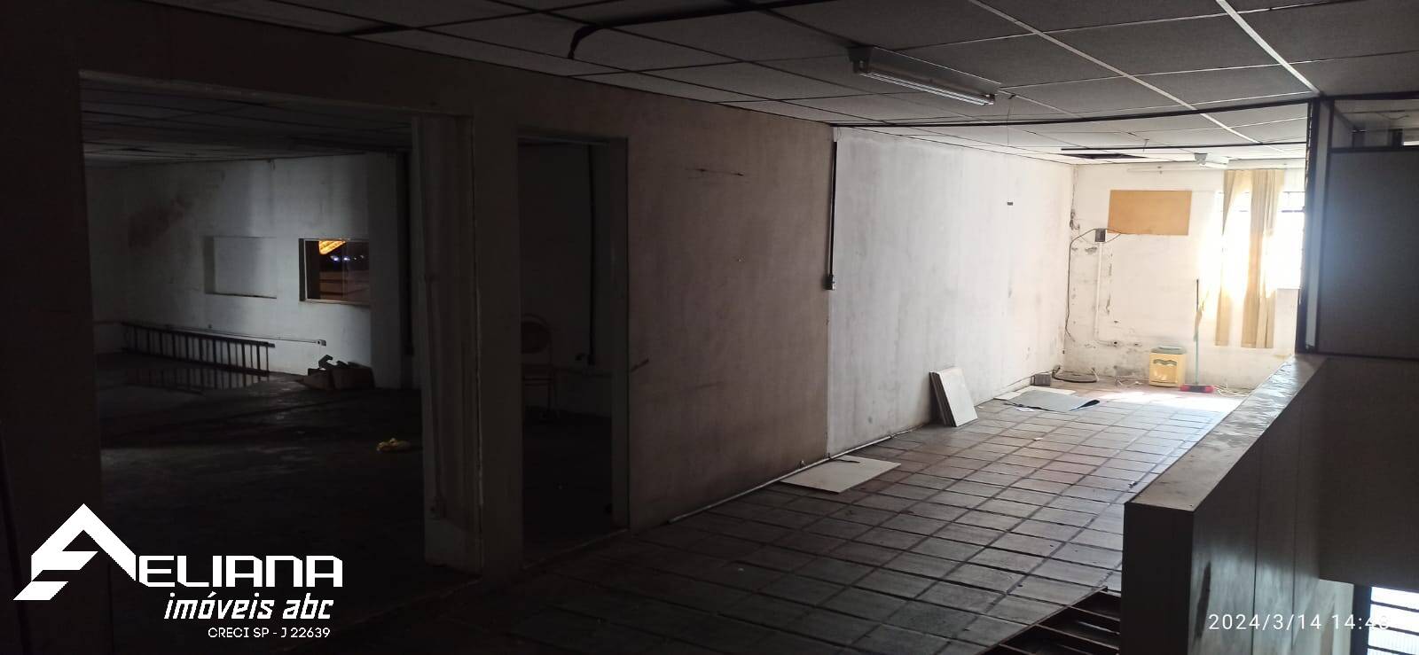 Depósito-Galpão-Armazém à venda, 375m² - Foto 16