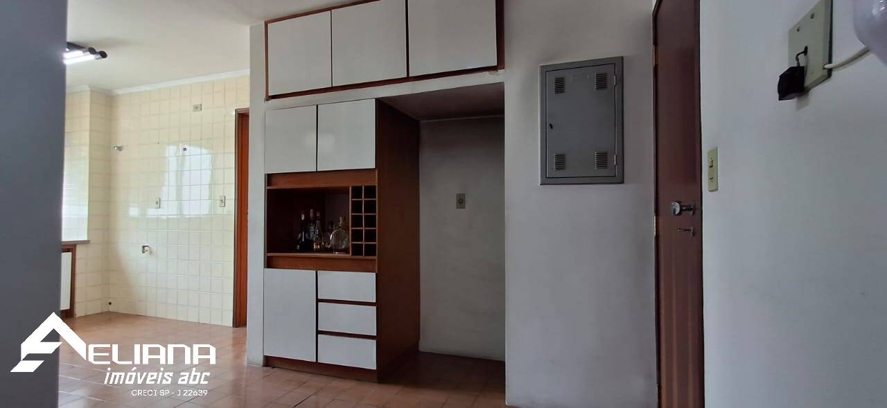 Apartamento à venda com 4 quartos, 140m² - Foto 6