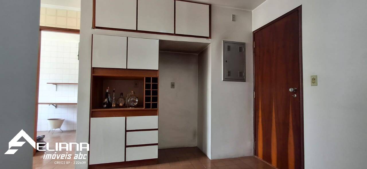 Apartamento à venda com 4 quartos, 140m² - Foto 7