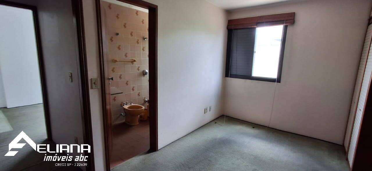 Apartamento à venda com 4 quartos, 140m² - Foto 21