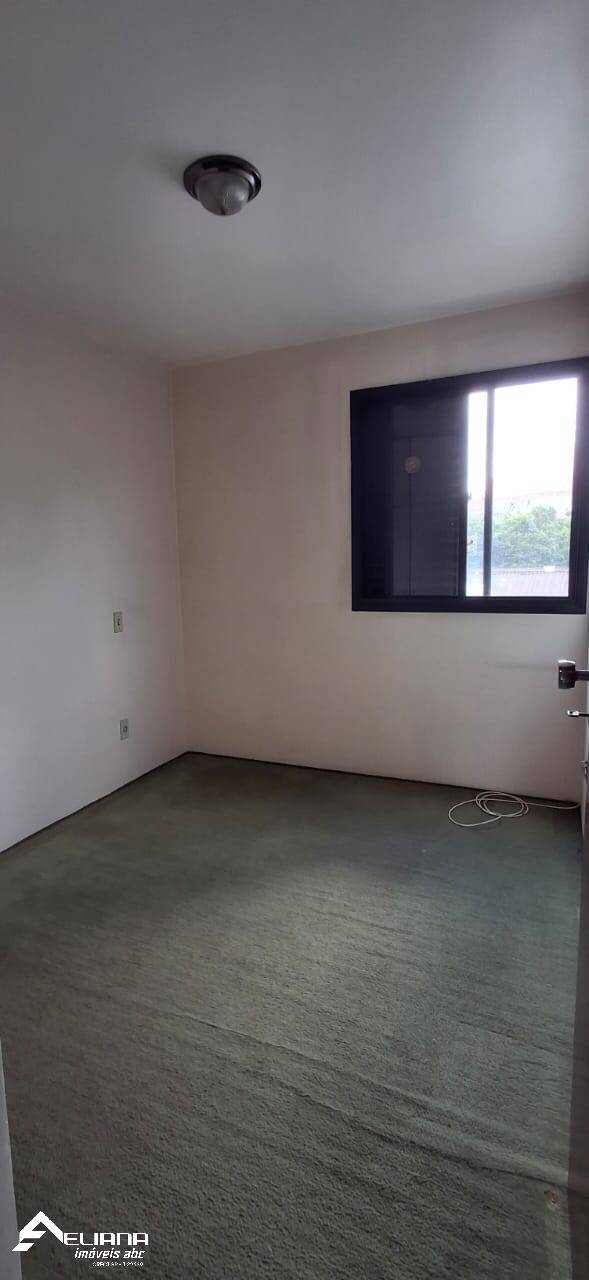 Apartamento à venda com 4 quartos, 140m² - Foto 23
