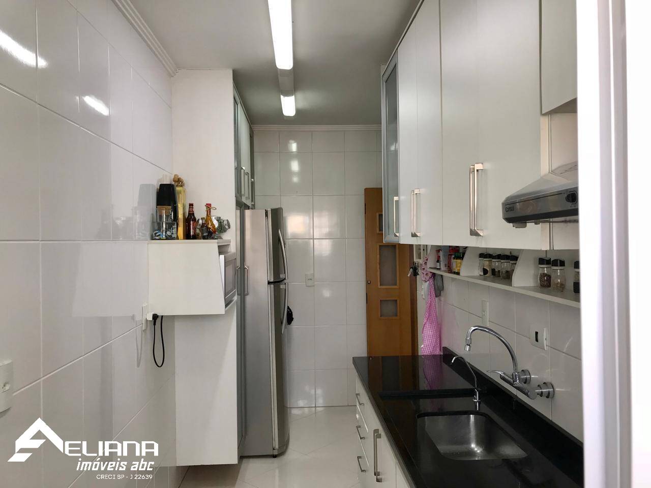 Apartamento à venda com 3 quartos, 83m² - Foto 18