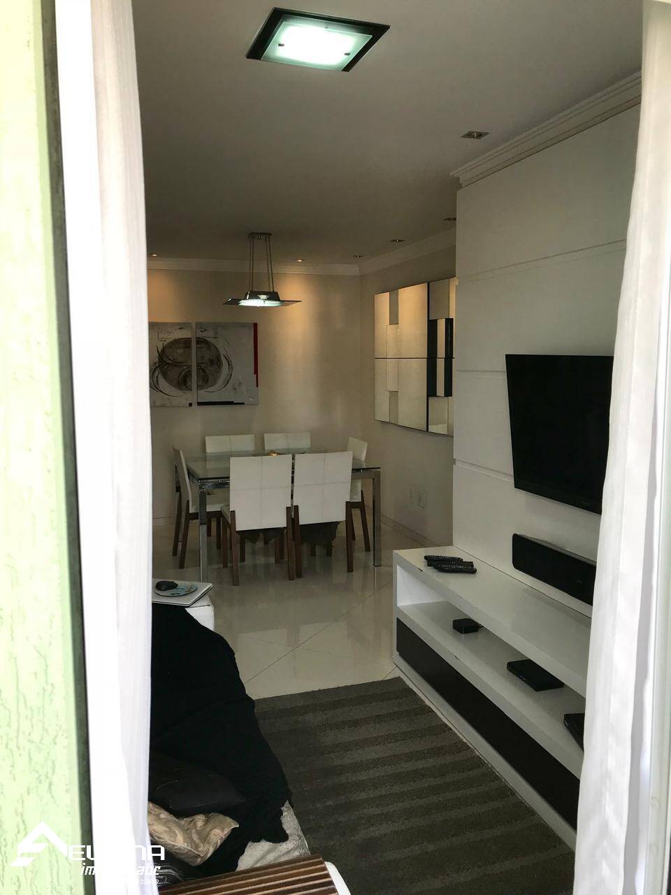 Apartamento à venda com 3 quartos, 83m² - Foto 7