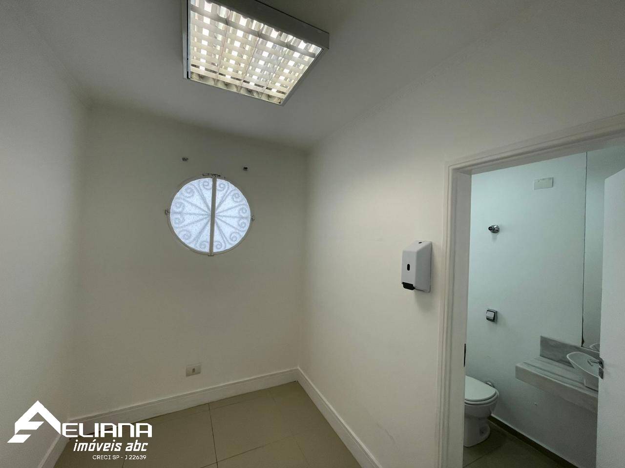 Casa, 4 quartos, 272 m² - Foto 34