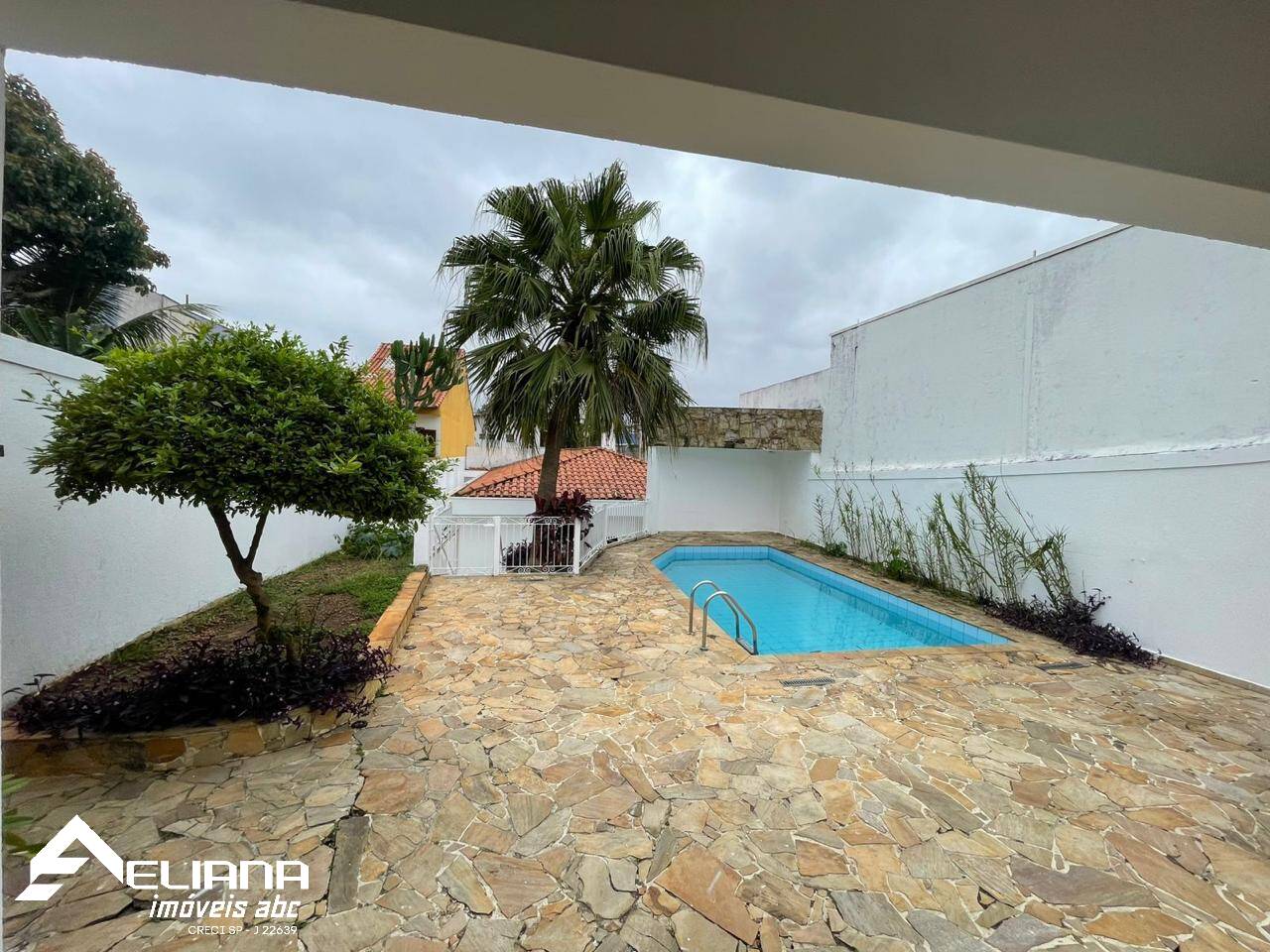 Casa, 4 quartos, 272 m² - Foto 8