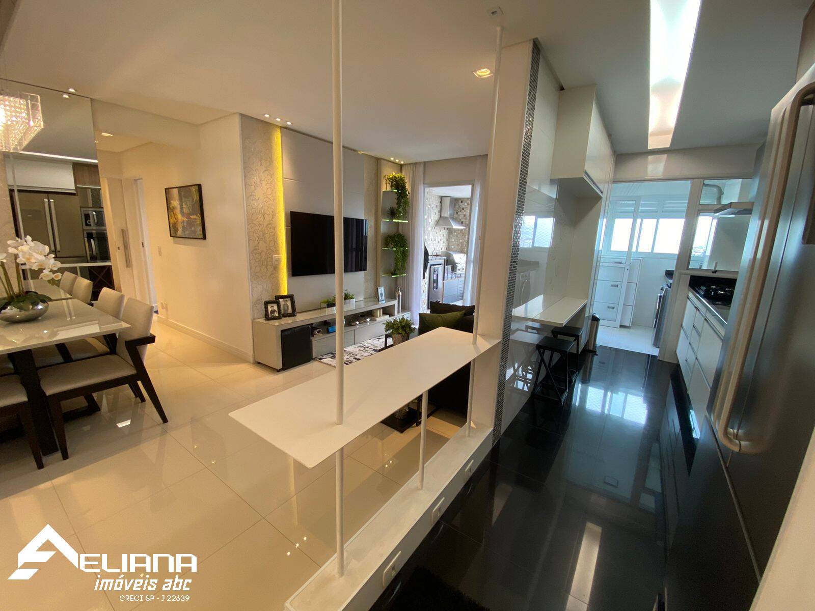 Apartamento à venda com 2 quartos, 73m² - Foto 8