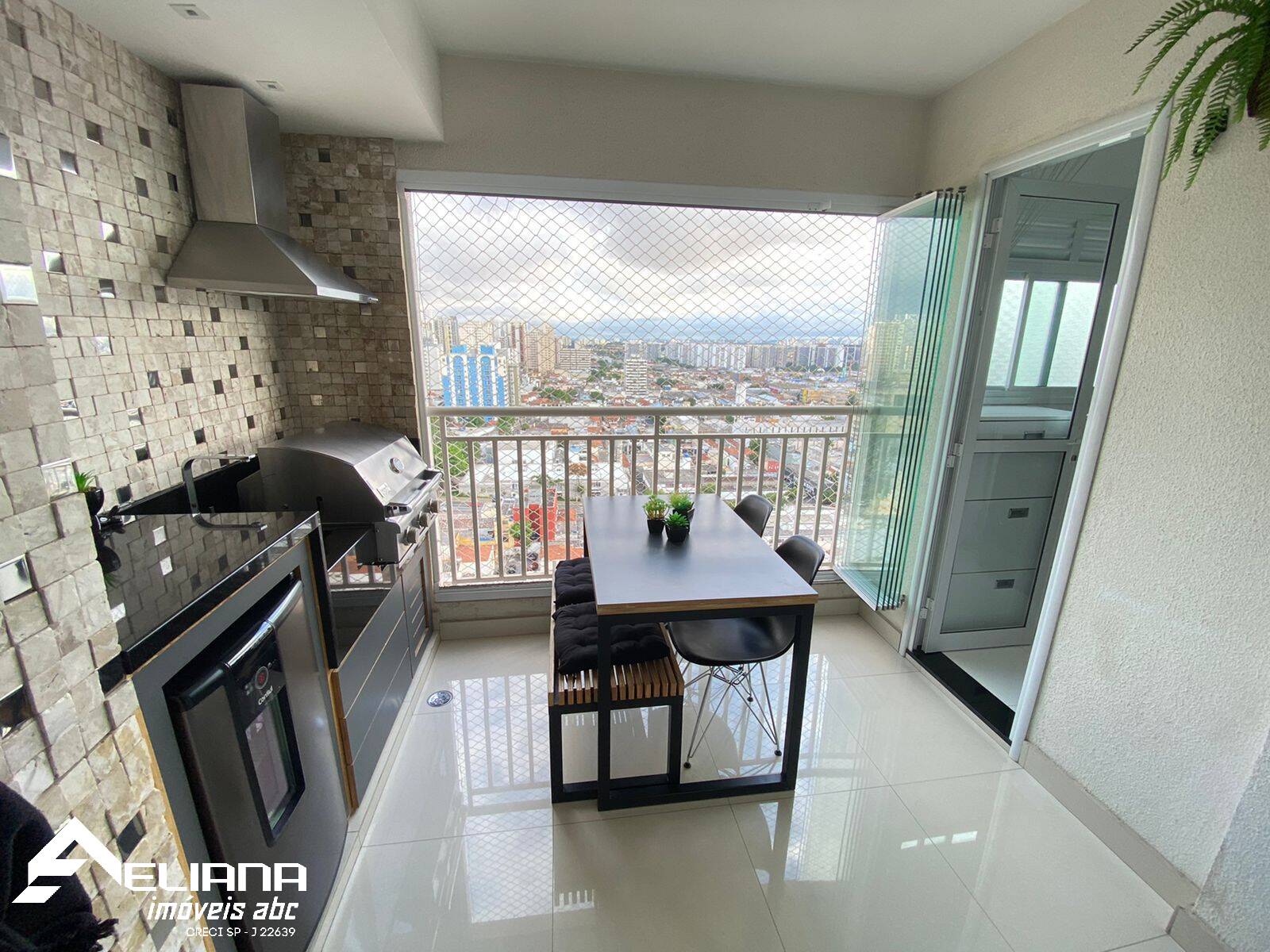 Apartamento à venda com 2 quartos, 73m² - Foto 1