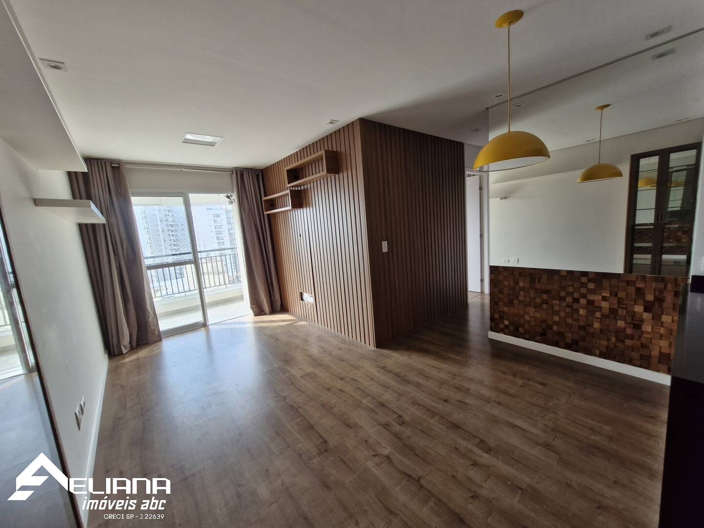 Apartamento à venda com 2 quartos, 66m² - Foto 3