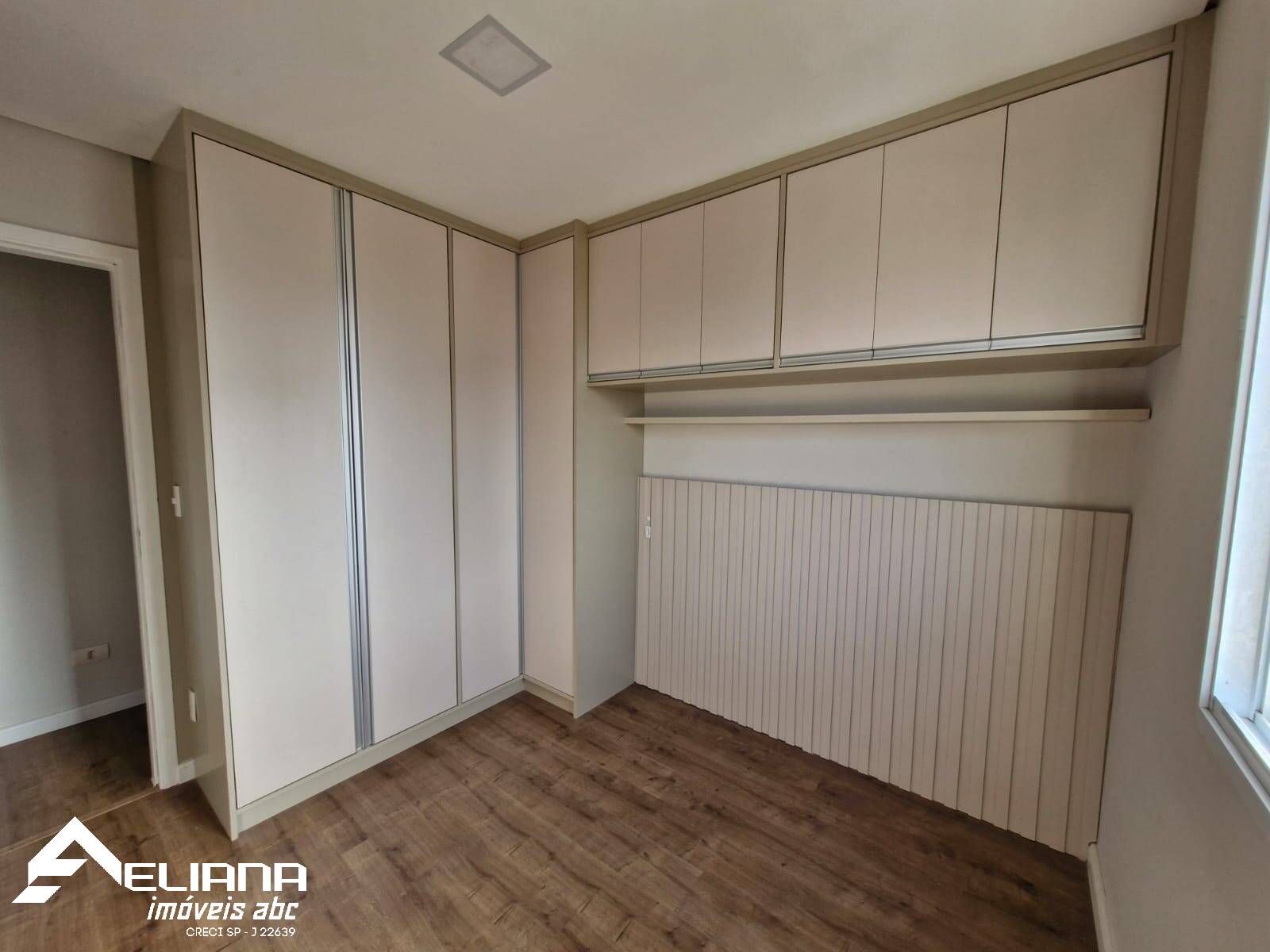 Apartamento à venda com 2 quartos, 66m² - Foto 14