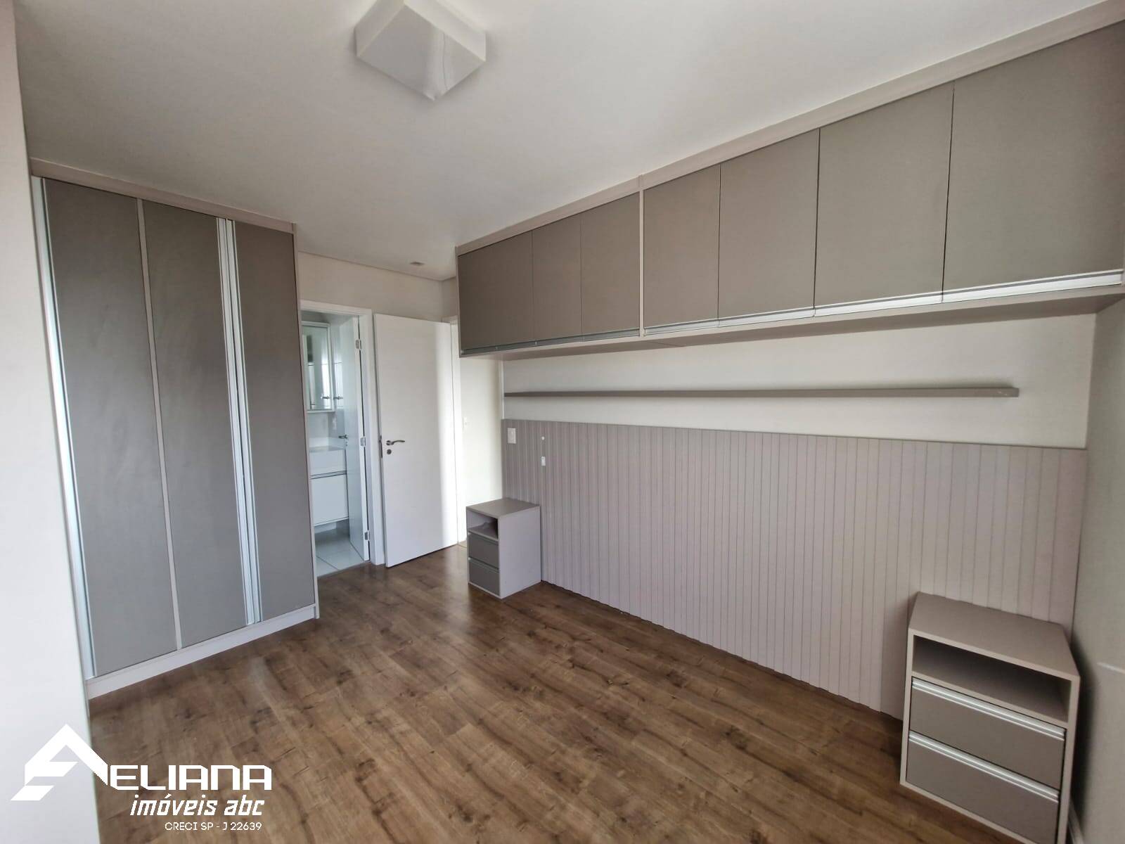 Apartamento à venda com 2 quartos, 66m² - Foto 19