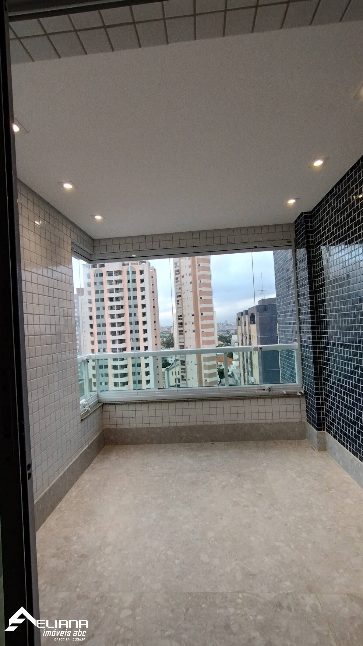 Apartamento, 3 quartos, 155 m² - Foto 2