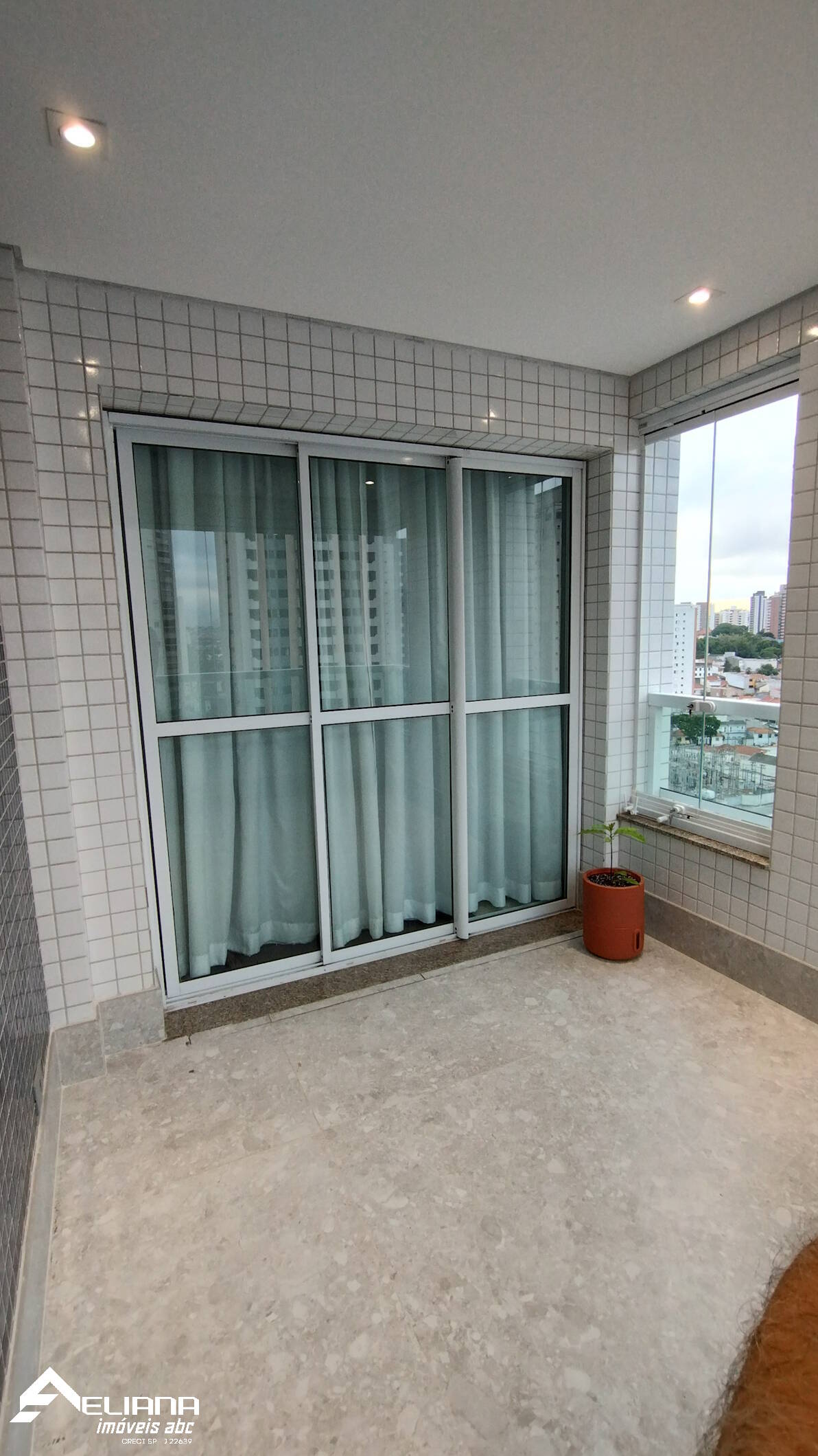 Apartamento, 3 quartos, 155 m² - Foto 1