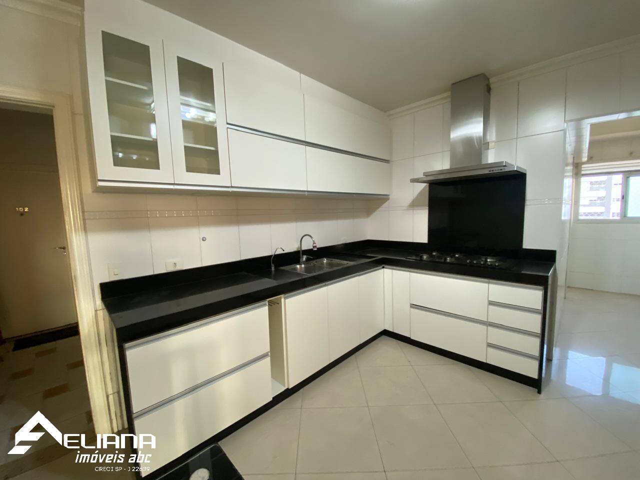 Apartamento, 4 quartos, 176 m² - Foto 1