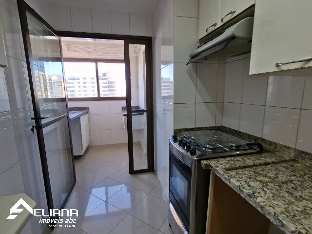 Apartamento para alugar com 2 quartos, 74m² - Foto 10