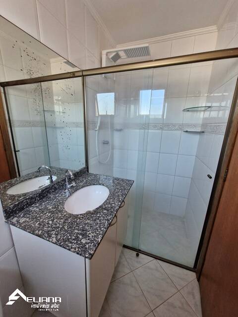 Apartamento para alugar com 2 quartos, 74m² - Foto 28