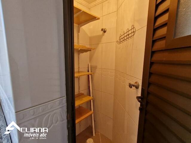 Apartamento para alugar com 2 quartos, 74m² - Foto 40