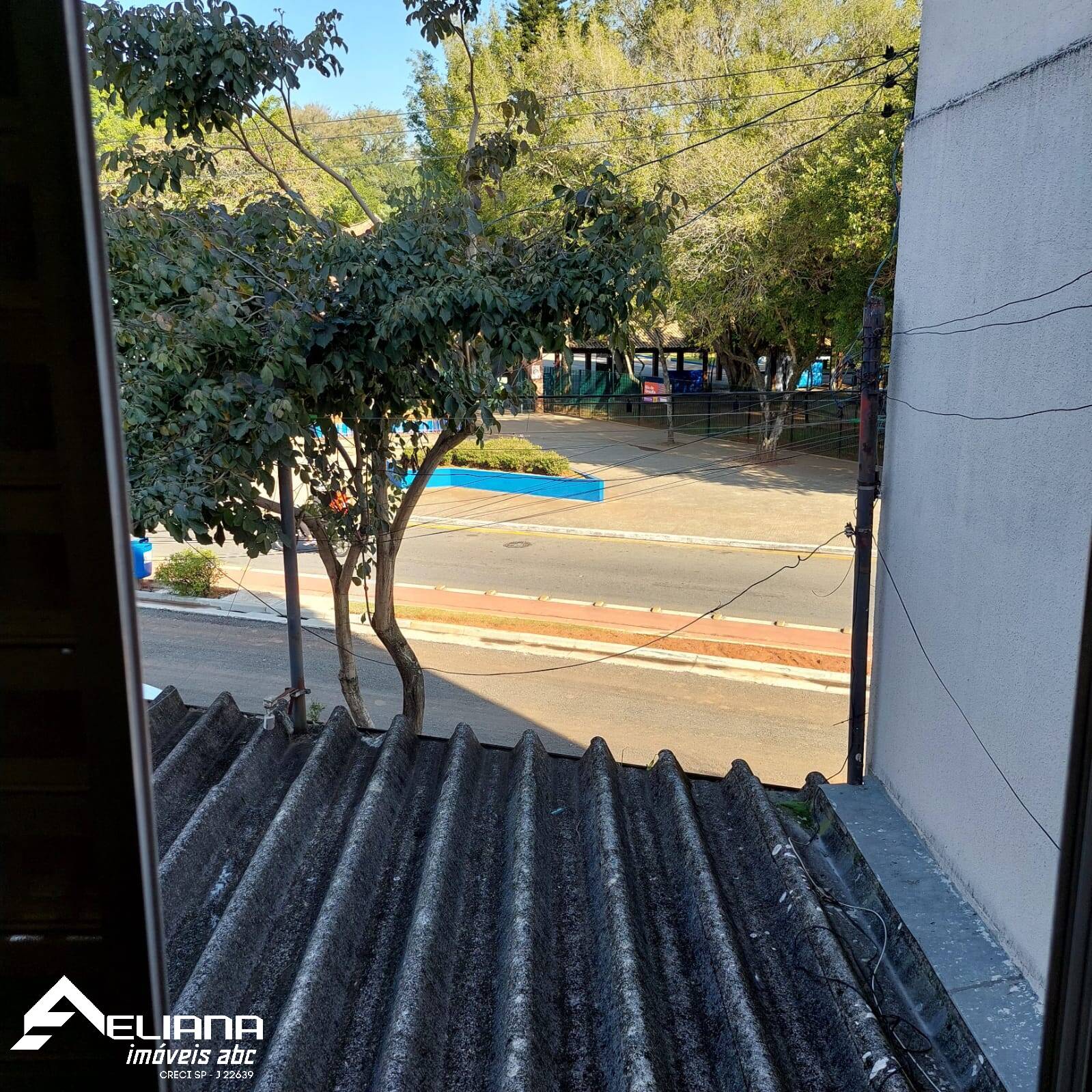 Sobrado à venda com 2 quartos, 122m² - Foto 2