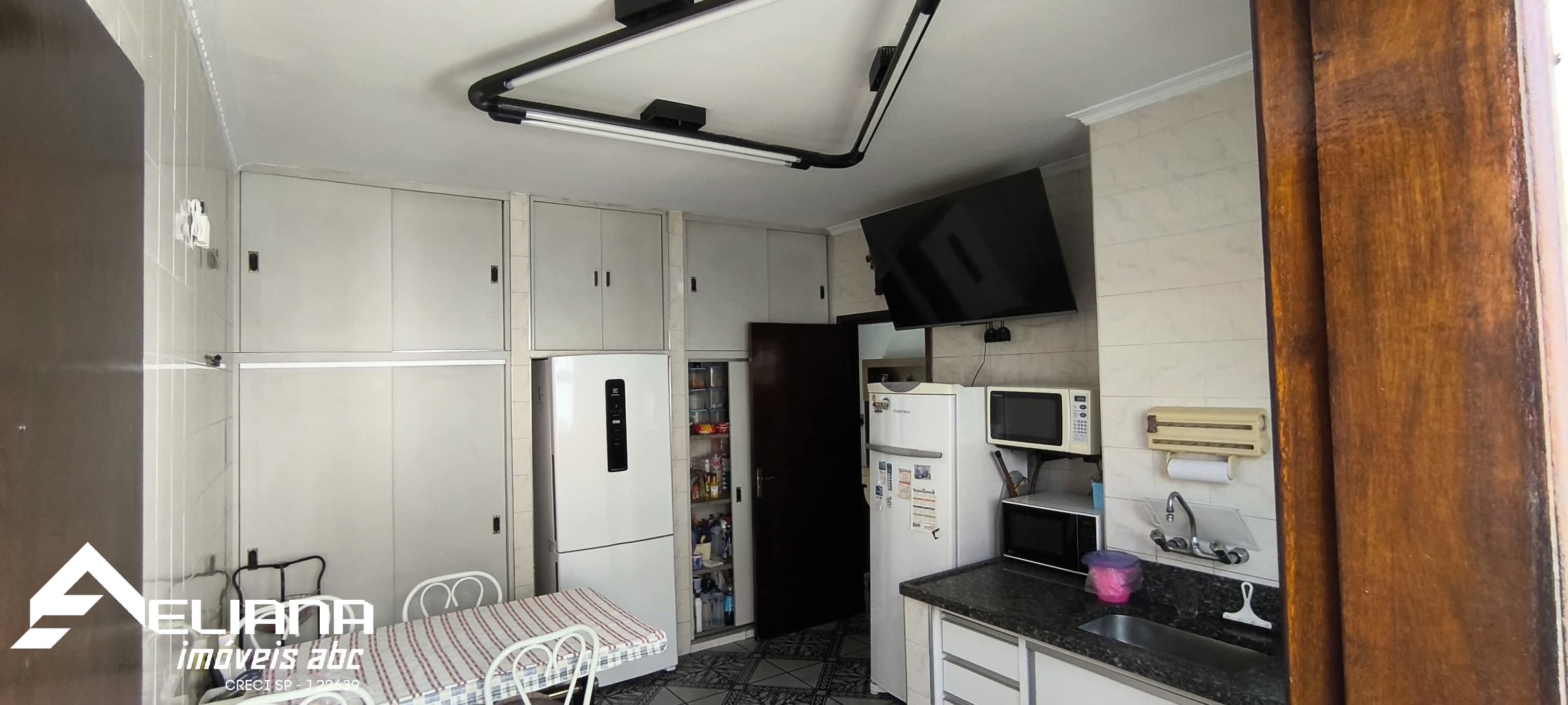 Casa, 2 quartos, 179 m² - Foto 4