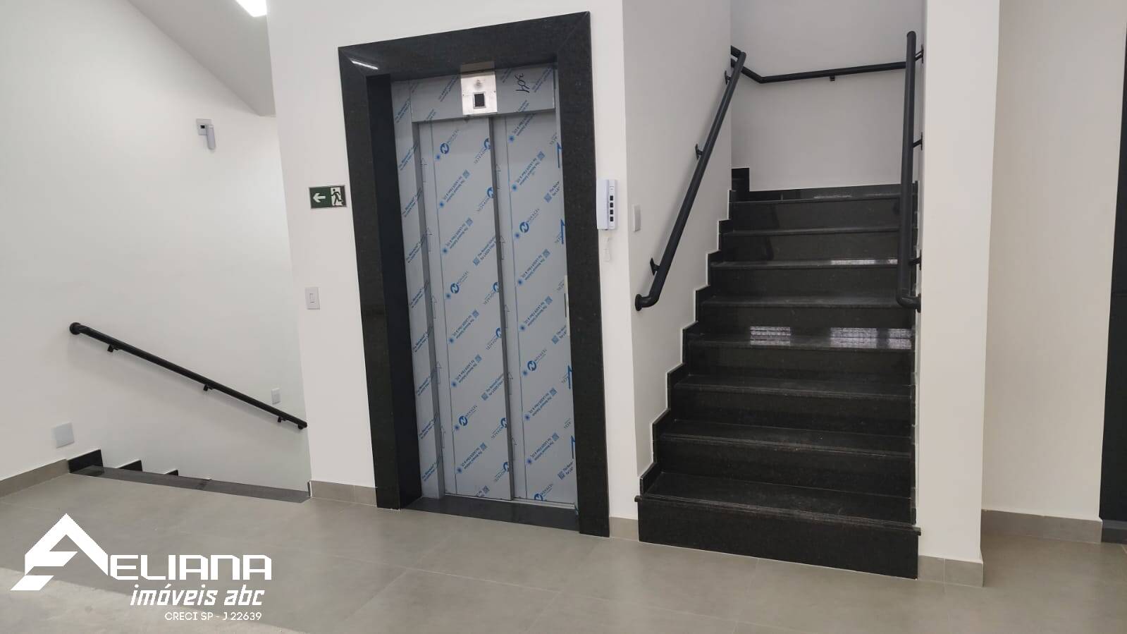 Depósito-Galpão-Armazém para alugar, 558m² - Foto 6