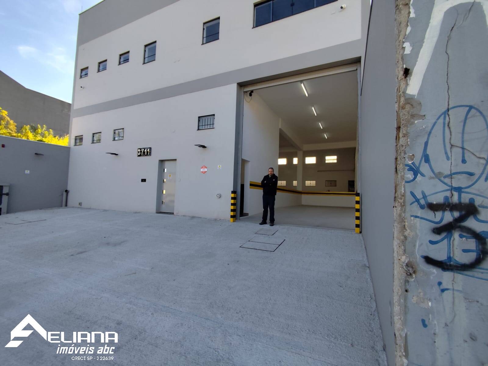 Depósito-Galpão-Armazém para alugar, 558m² - Foto 9