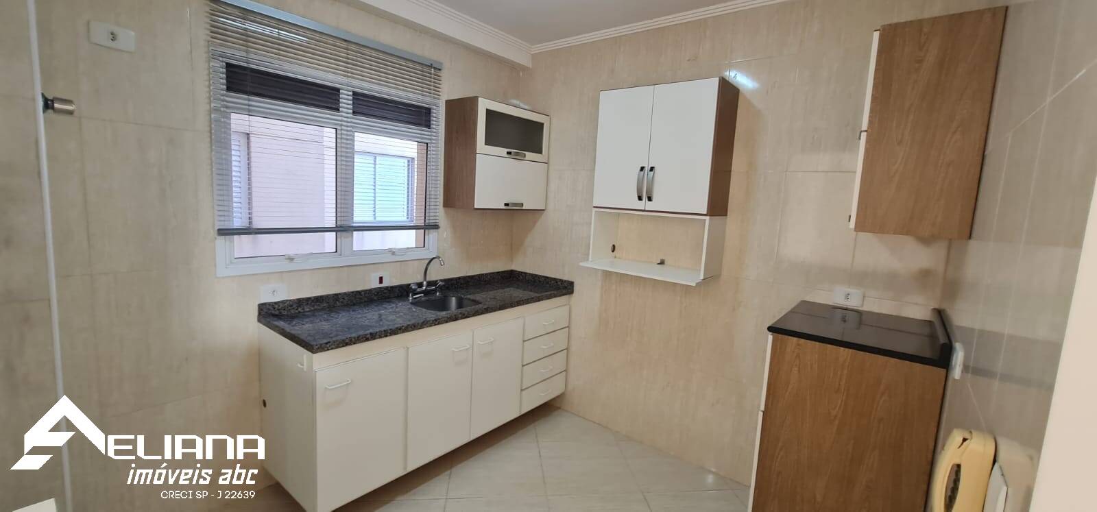 Apartamento à venda com 2 quartos, 70m² - Foto 8