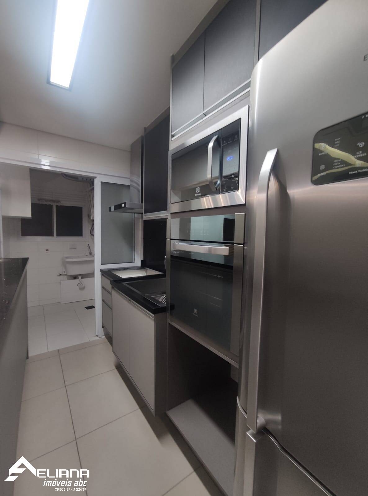 Apartamento à venda com 2 quartos, 90m² - Foto 5