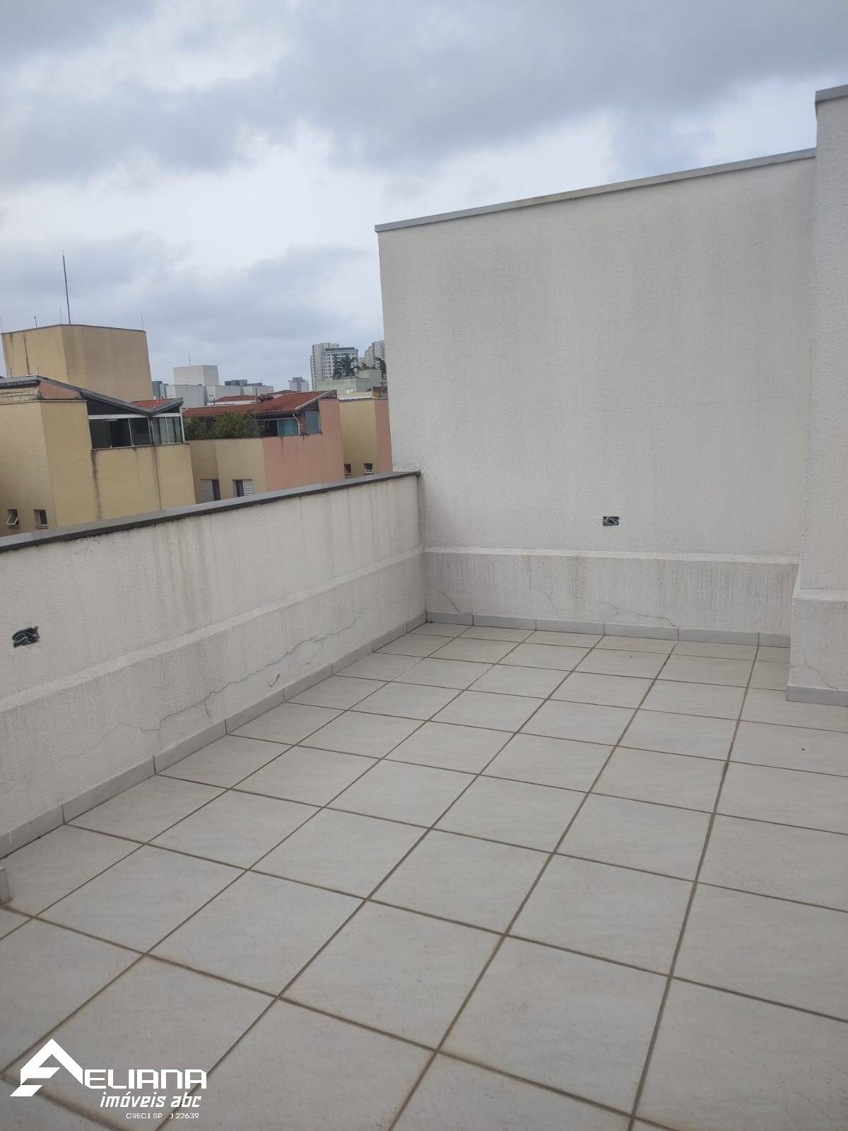 Cobertura à venda com 2 quartos, 120m² - Foto 4