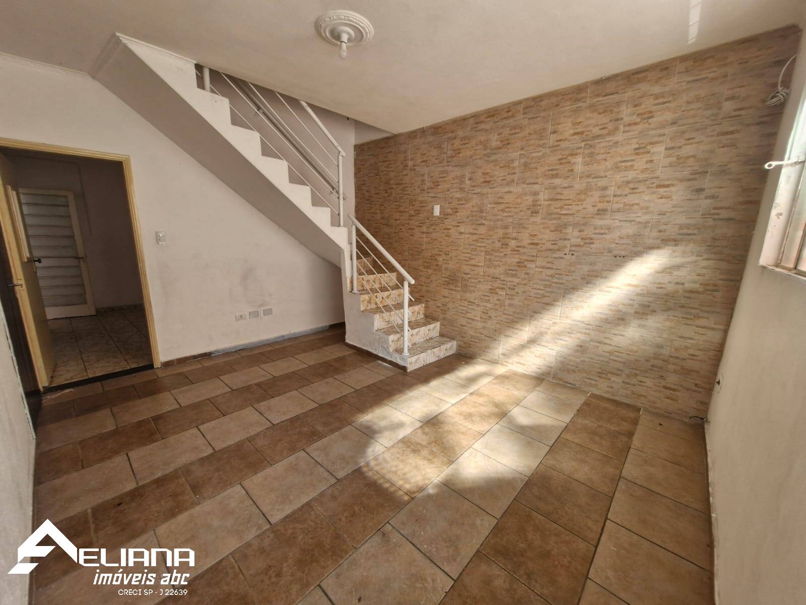 Sobrado, 3 quartos, 104 m² - Foto 1