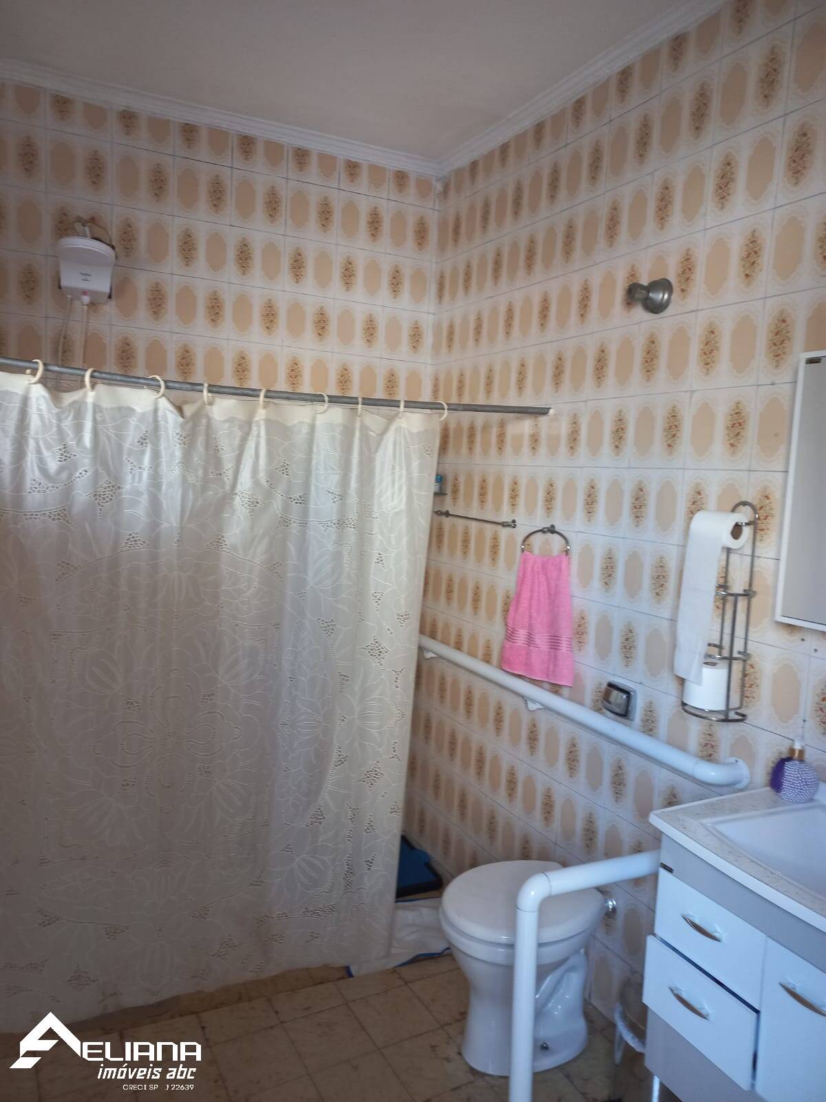 Casa à venda com 2 quartos, 170m² - Foto 10