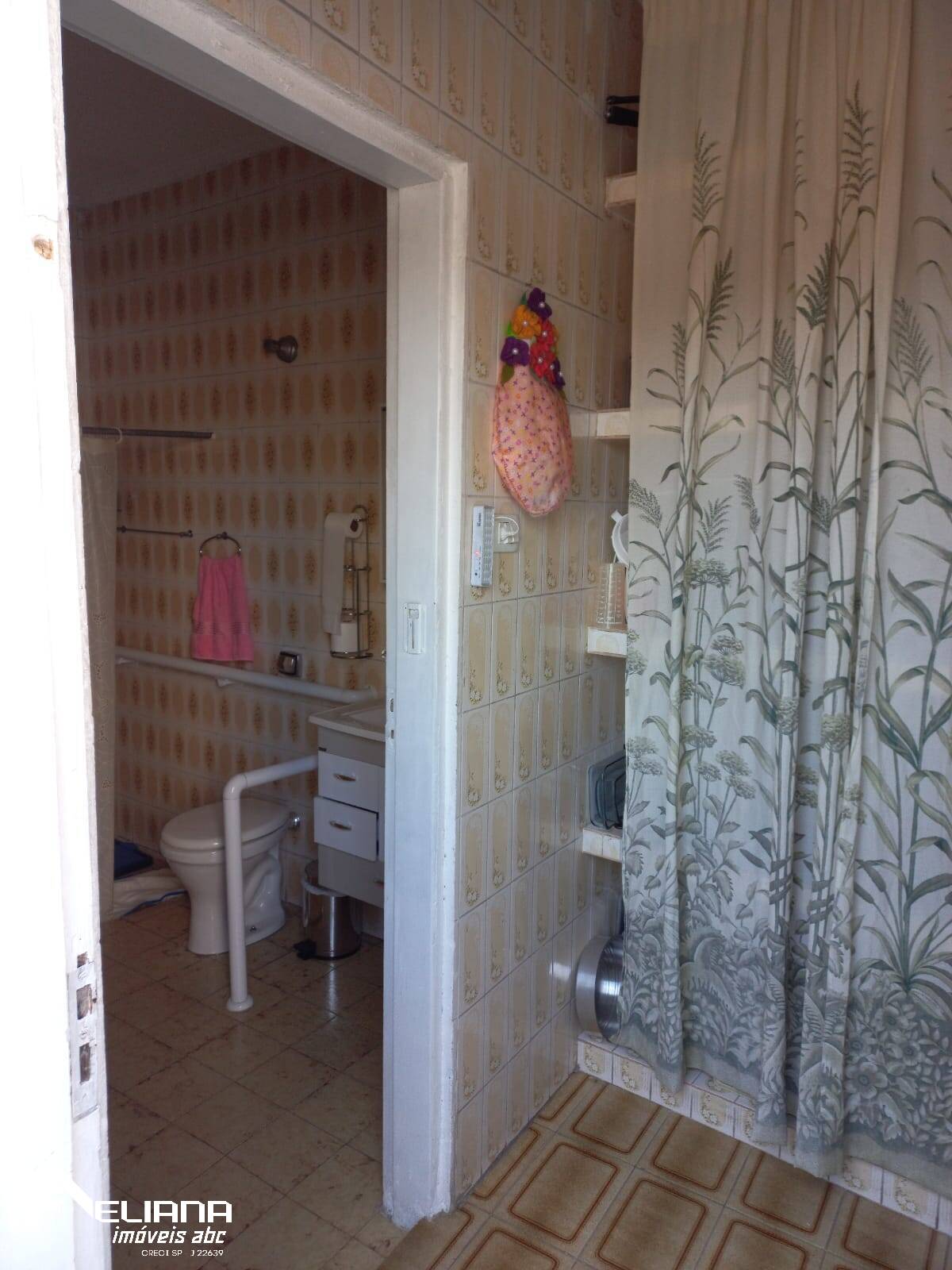 Casa à venda com 2 quartos, 170m² - Foto 11