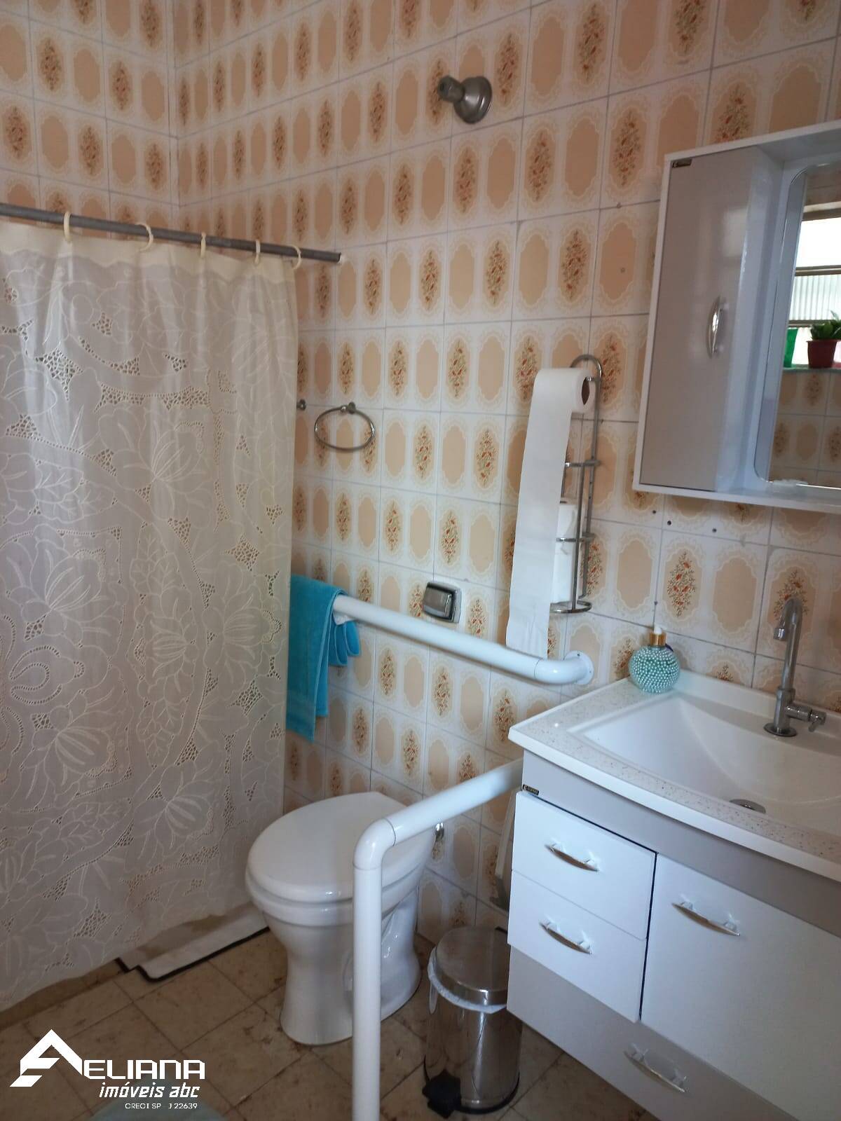 Casa à venda com 2 quartos, 170m² - Foto 15