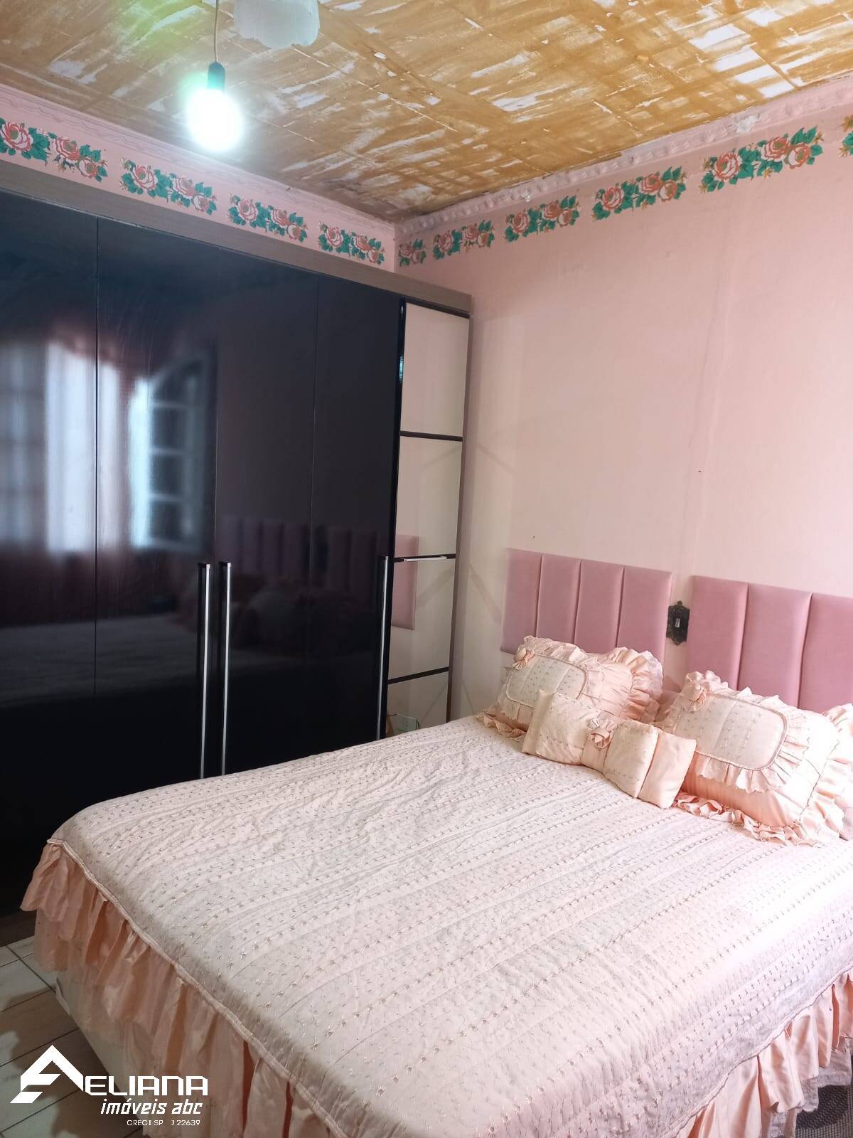 Casa à venda com 2 quartos, 170m² - Foto 16