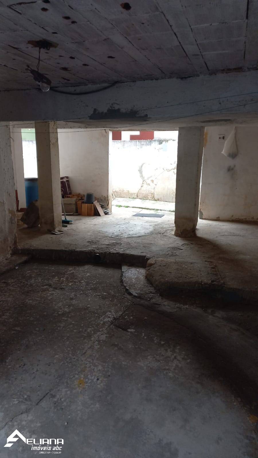 Casa à venda com 2 quartos, 170m² - Foto 19