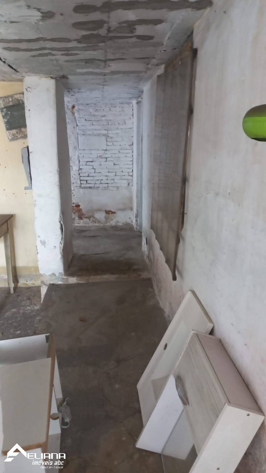 Casa à venda com 2 quartos, 170m² - Foto 25